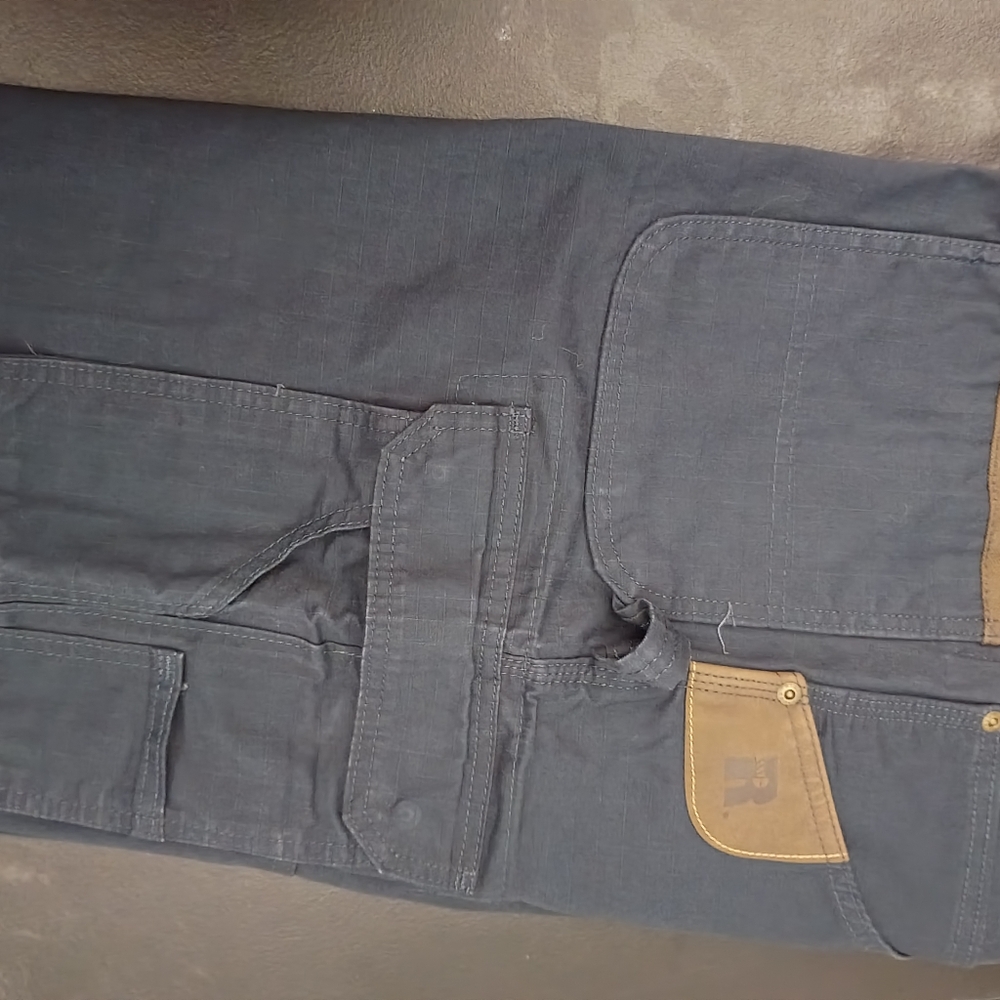 Men's Navy Cargo Pants - Picture 9 of 9